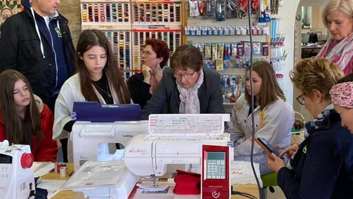 Schülerfirma: Stickastyle